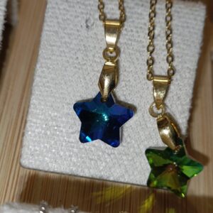 Collar estrella azul