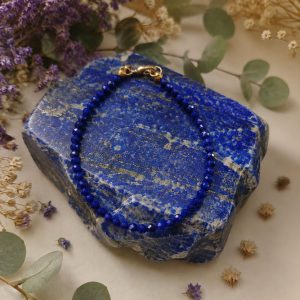 Pulsera Lapislazuli facetada cierre plata