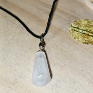 Collar selenita gota