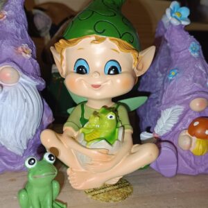 Figura duende con dragón