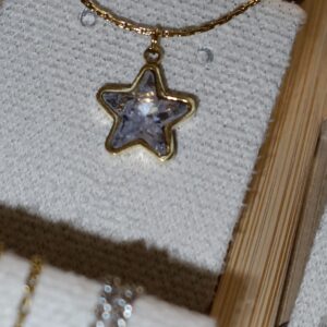 Collar Estrella blanca