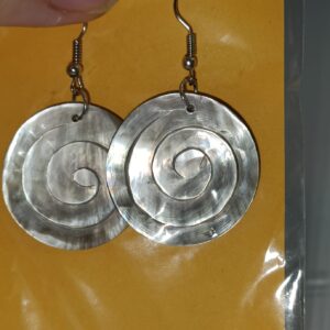 Pendientes nácar redondo oscuro