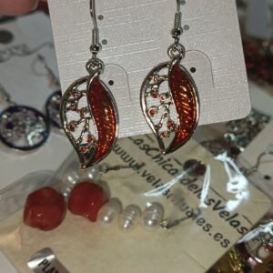 Pendientes Hojas rojas