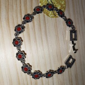 Pulsera flores rojas