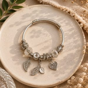 pulsera hojas blancas