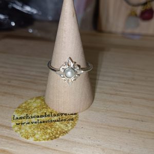 Anillo Nudo de bruja con perla - plata