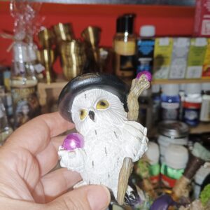 Figura Búho pergamino