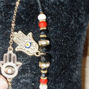 pulsera mano de Fátima con piedras colores