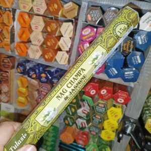 incienso Nag Champa y Jazmín