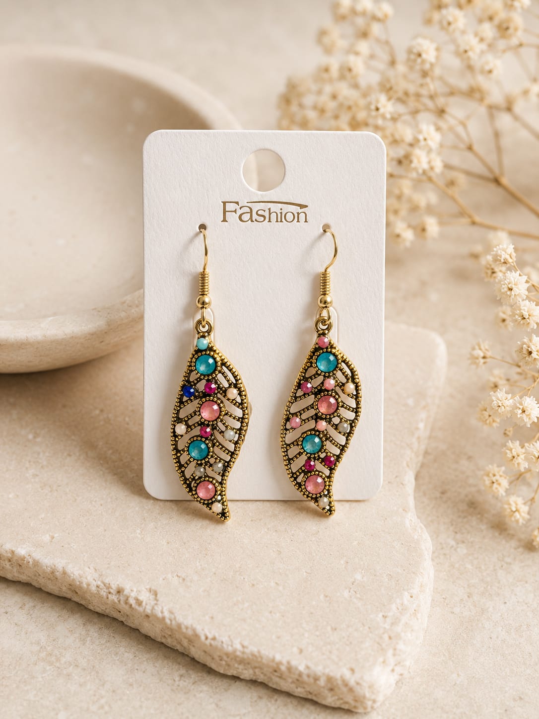 Pendientes hoja dorada