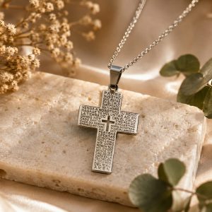 Collar Cruz con padre nuestro grabado