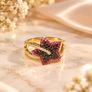 Anillo Estrella con Baño de Rodio y Circonitas N.15